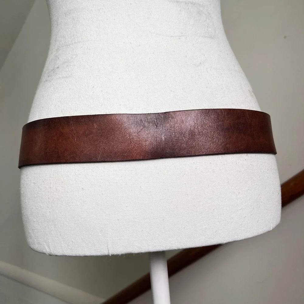 Vintage Gap Belt Large Brown Genuine Leather Wide Silver Circle Buckle 90s